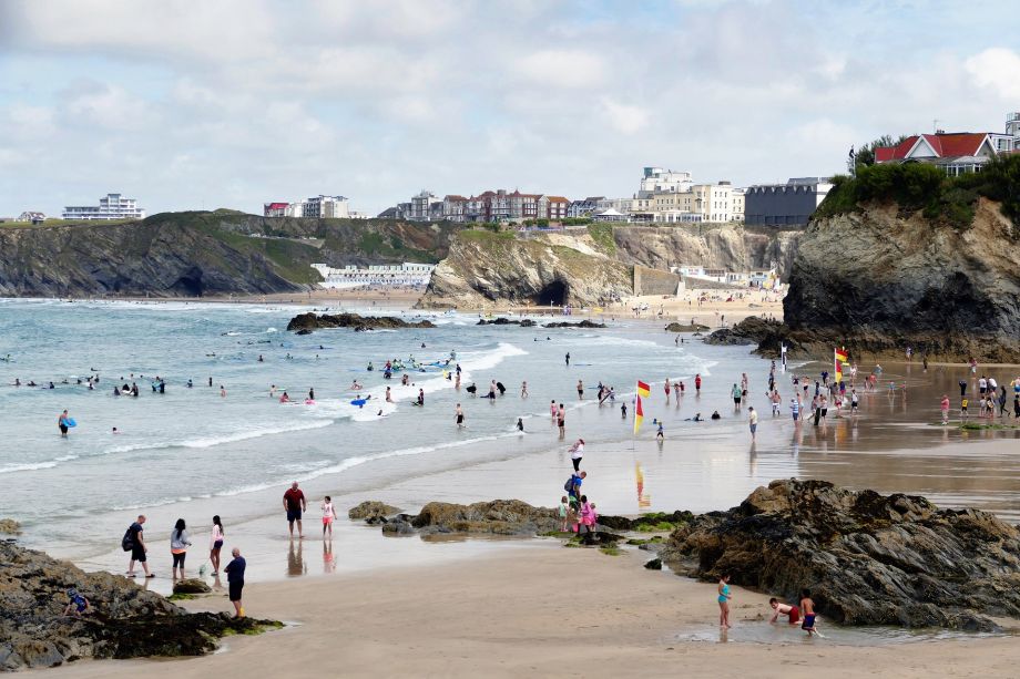 newquay-1599345_1920-04079323 About-us